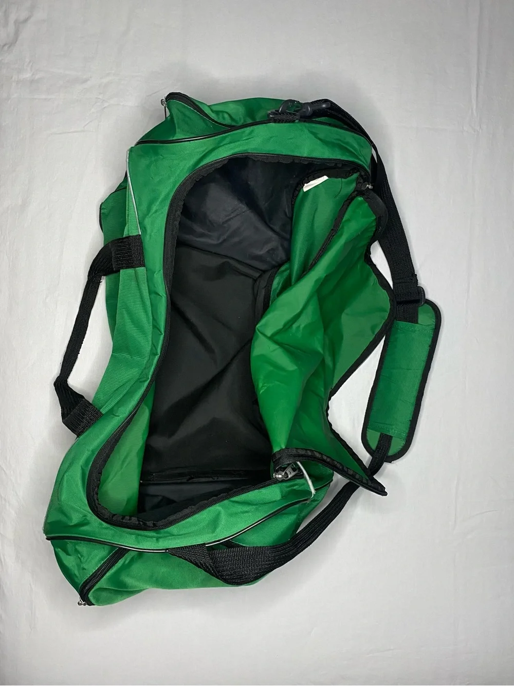 Nike Green Duffle Gym Bag with Padded Shoulder Strap & Handle White Swoosh Logo